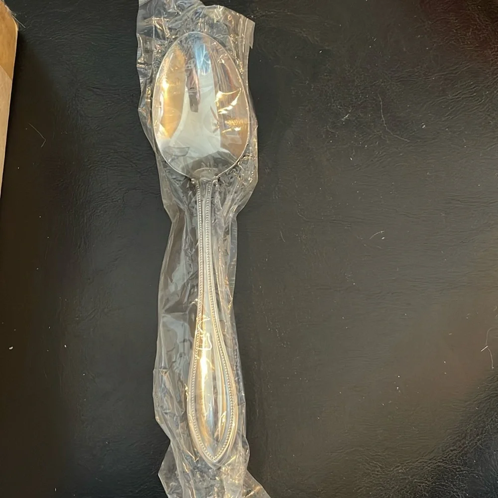 New in wrapper Wallace American Tradition soup spoon